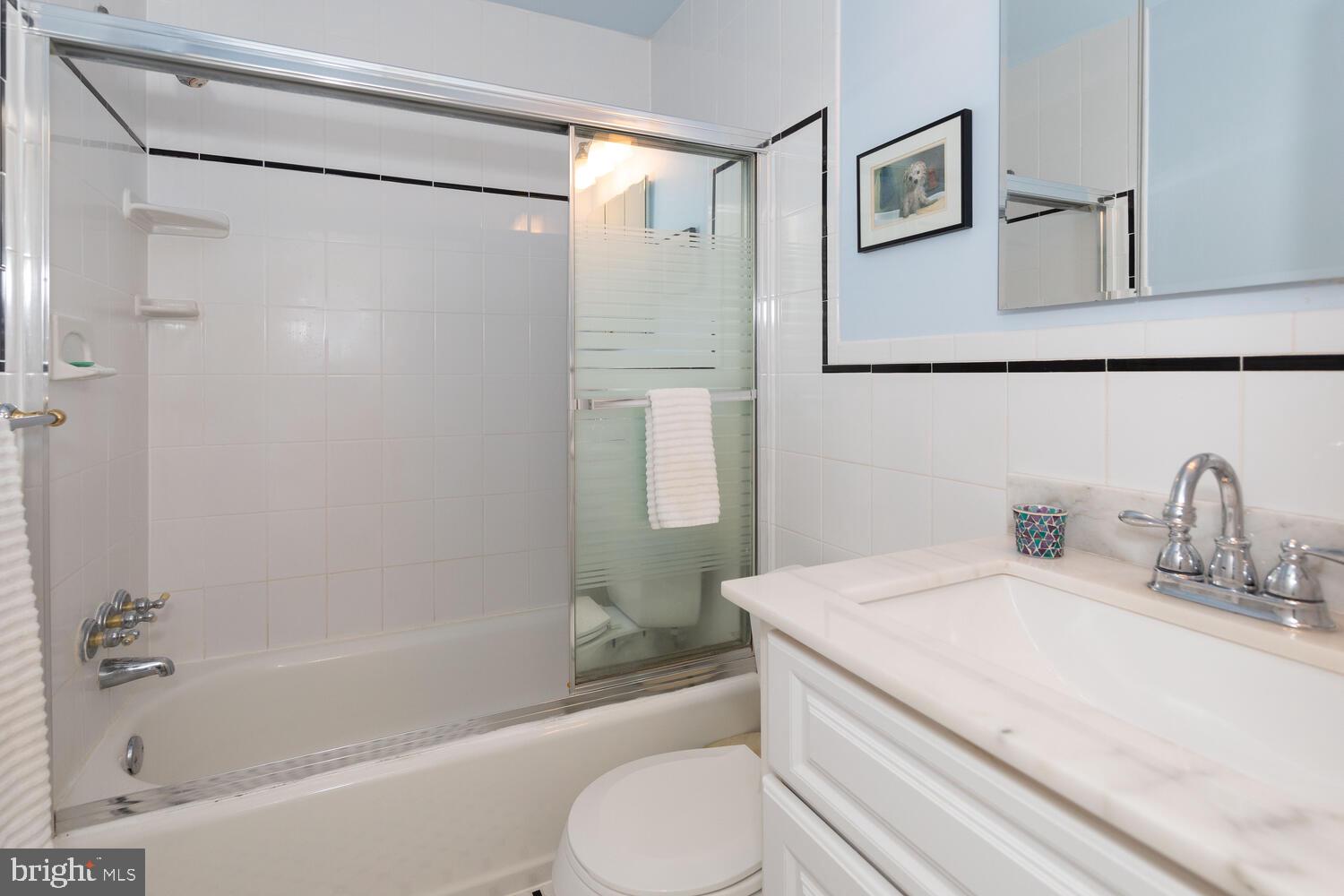 1568 Blair Ln