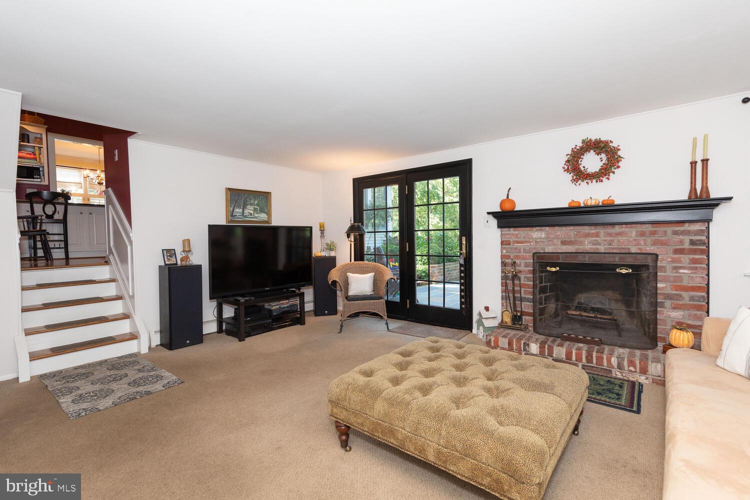 1568 Blair Ln