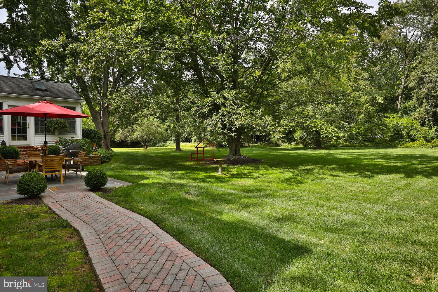 1568 Blair Ln