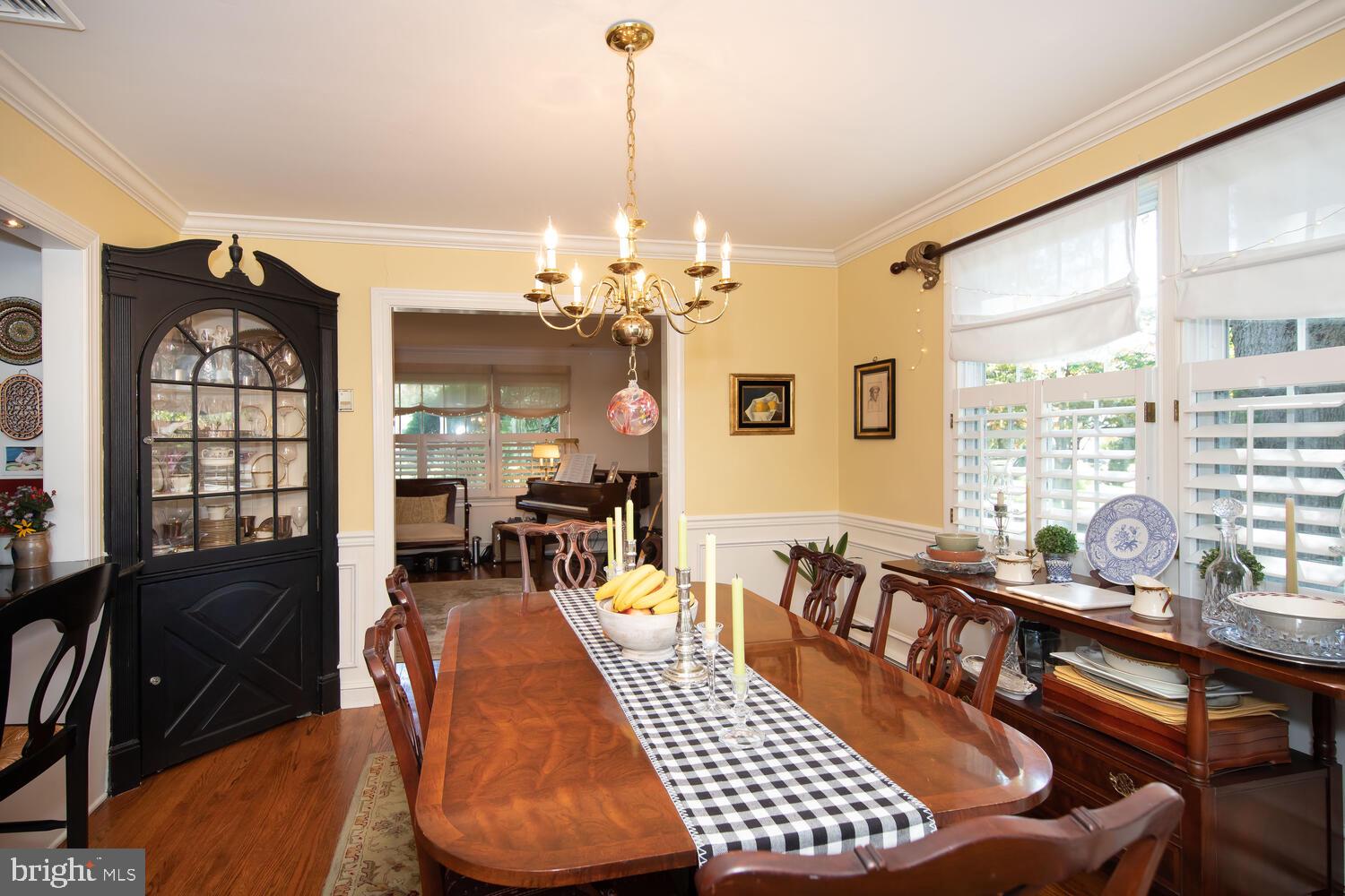 1568 Blair Ln
