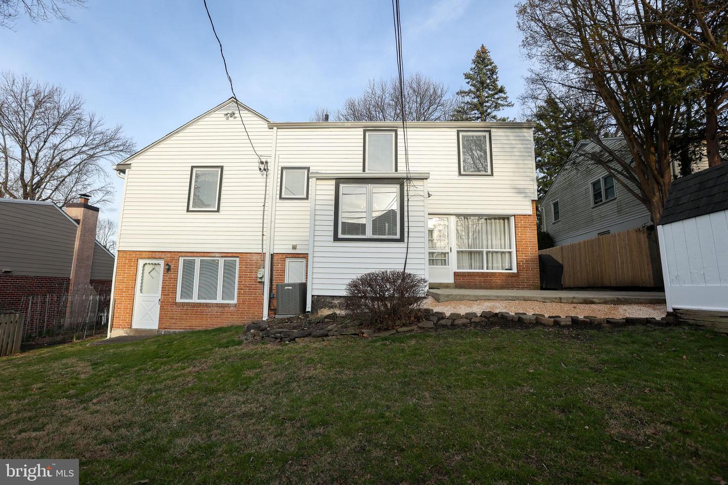 714 Oxford Rd
