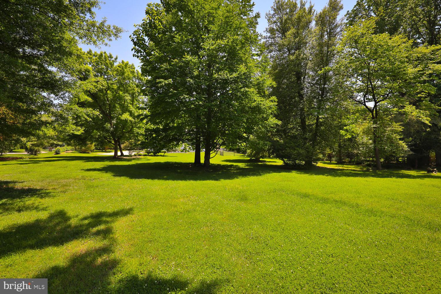 401 E Mill Rd