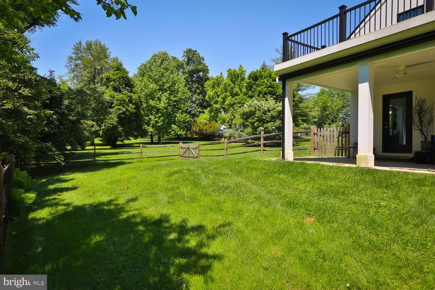 401 E Mill Rd