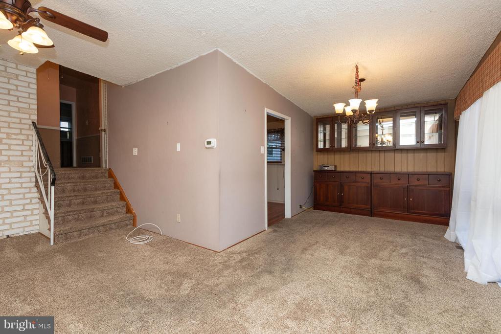 1429 Lindbergh Ave