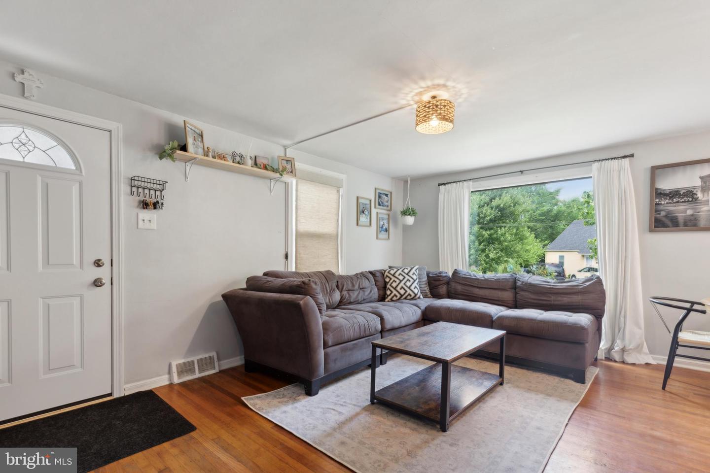 1397 Rothley Ave