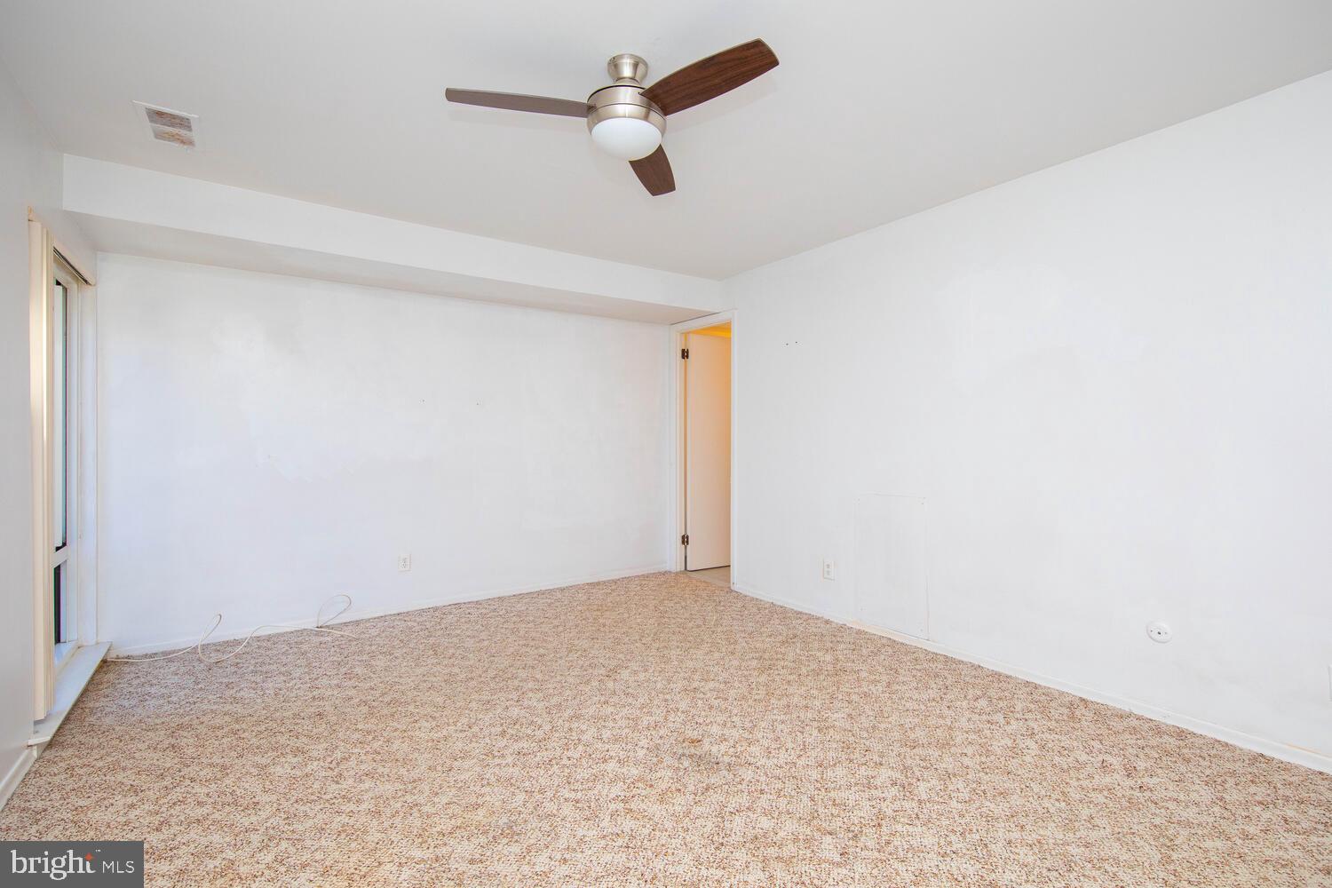 1740 Oakwood Ter #14-H