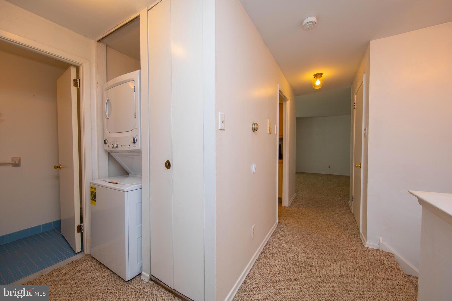 1740 Oakwood Ter #14-H