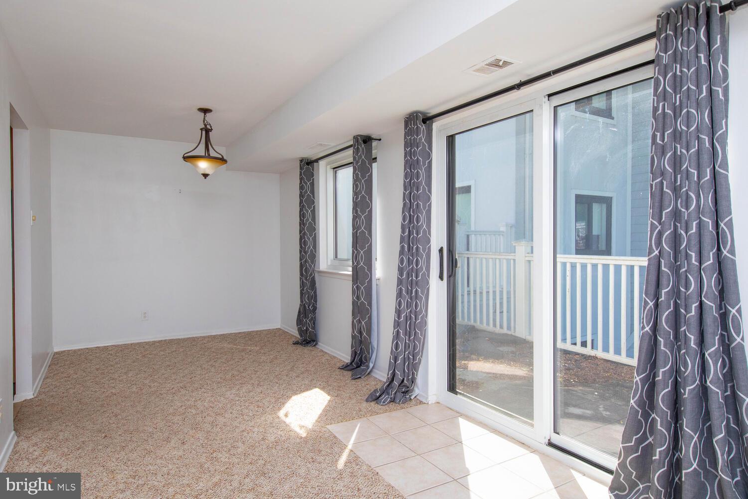 1740 Oakwood Ter #14-H