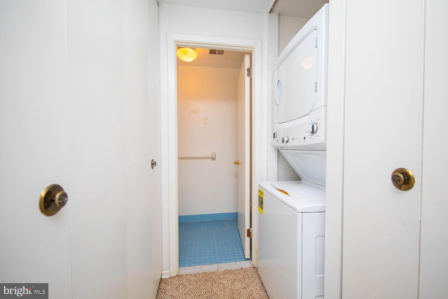 1740 Oakwood Ter #14-H