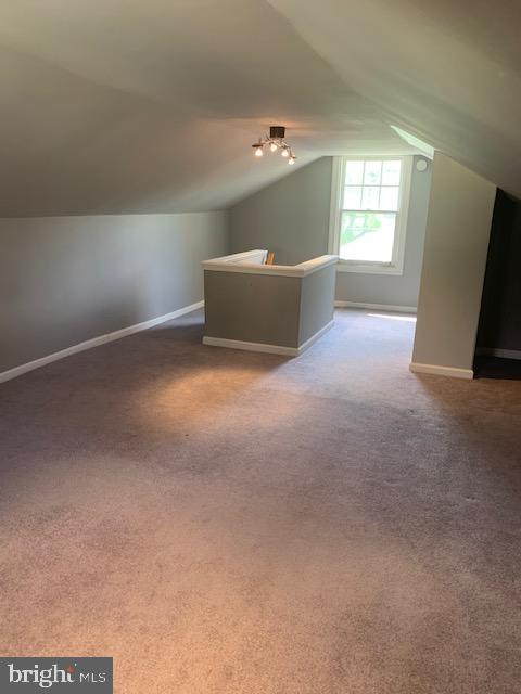 121 BORBECK AVE