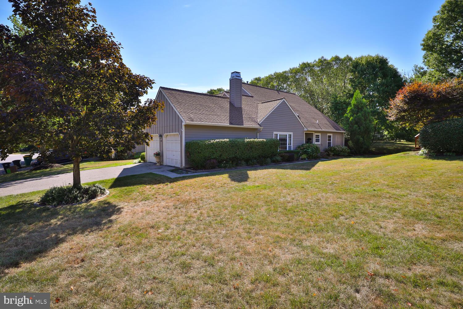 128 Orchard Ct