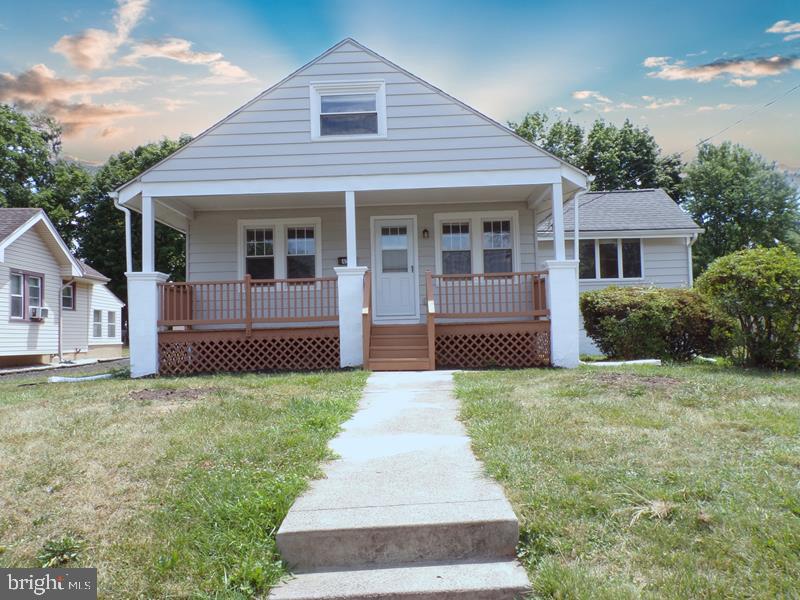 450 Lincoln Ave