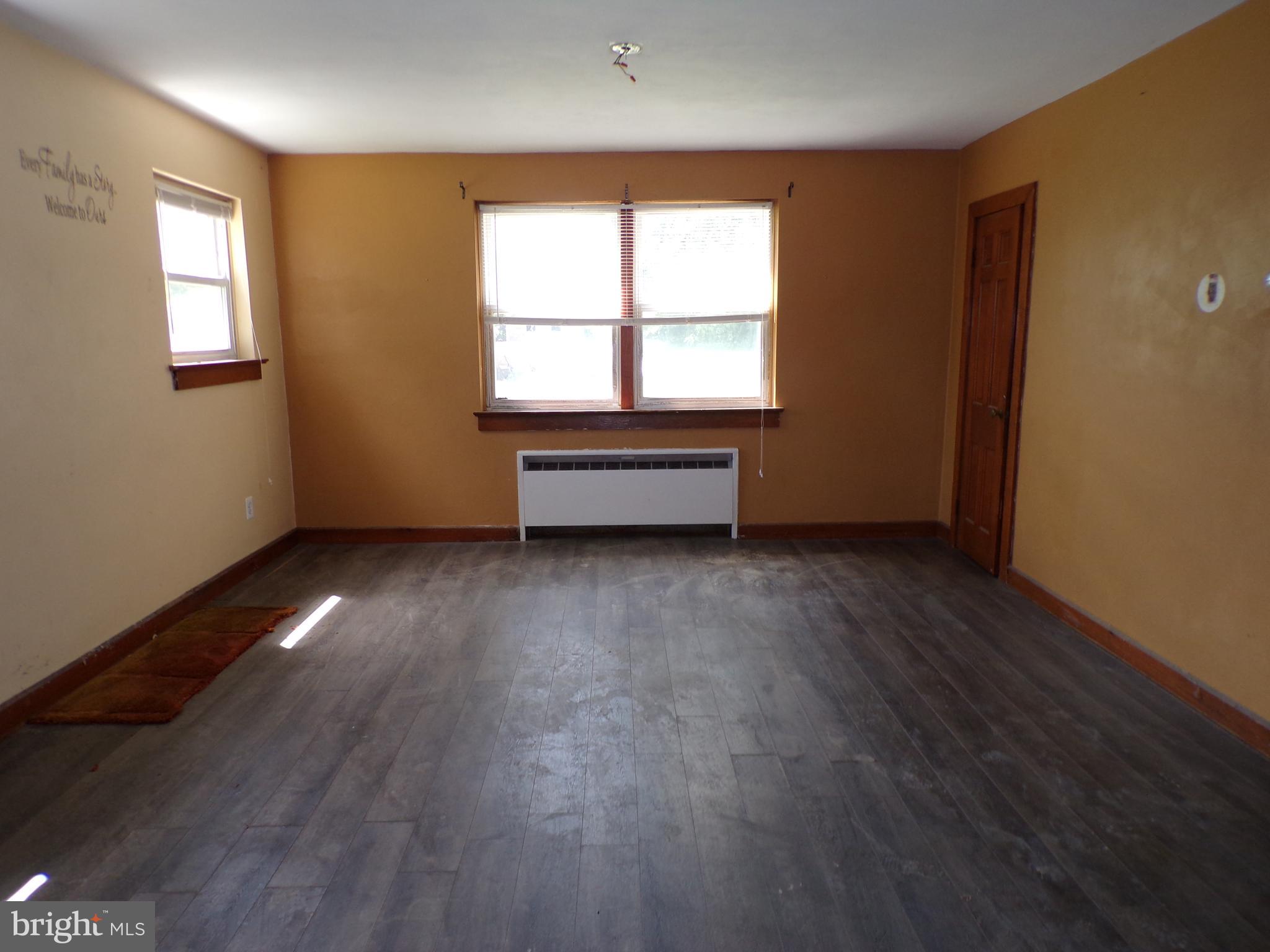 2708 Jenkintown Rd