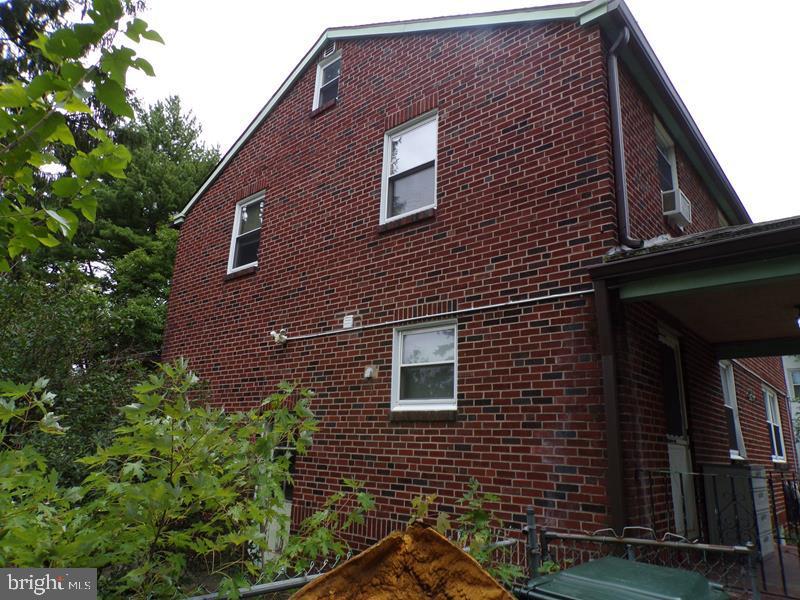 2708 Jenkintown Rd