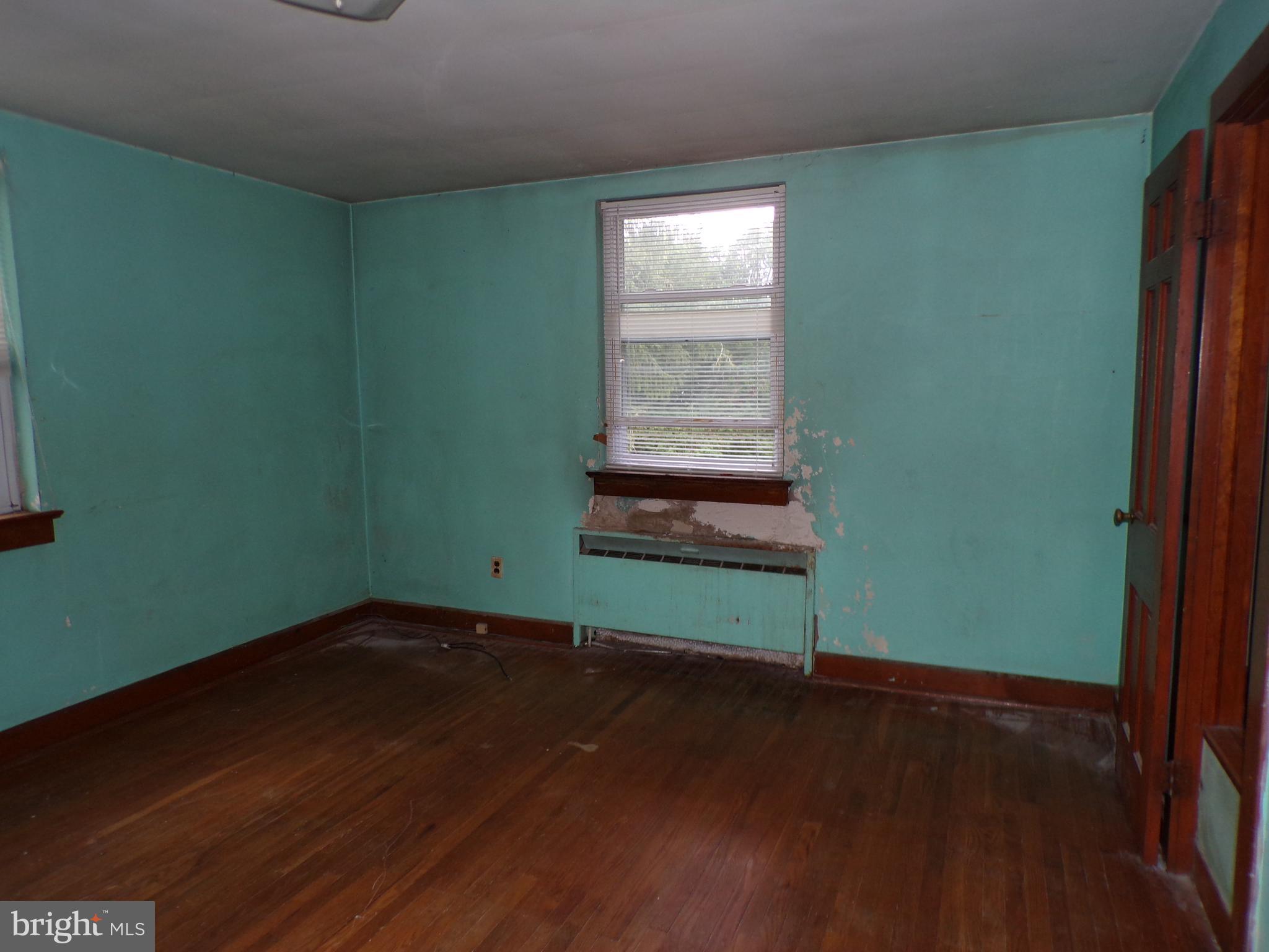 2708 Jenkintown Rd