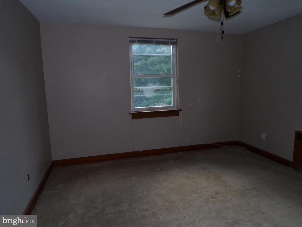 2708 Jenkintown Rd