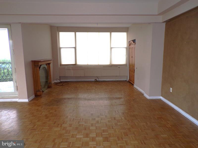 50 Belmont Ave #1114