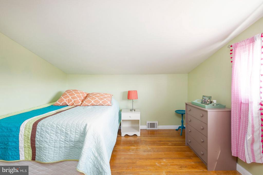 722 Chapel Rd