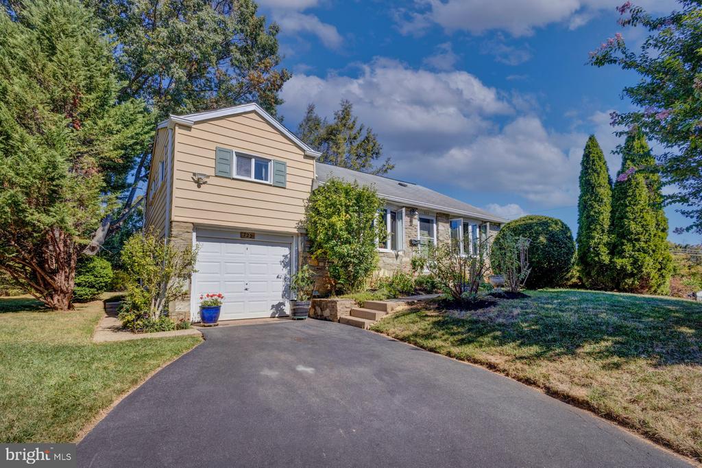 722 Chapel Rd