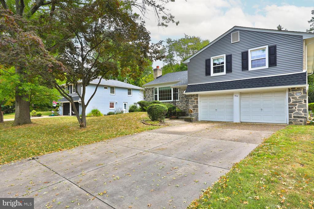 404 Longfield Rd