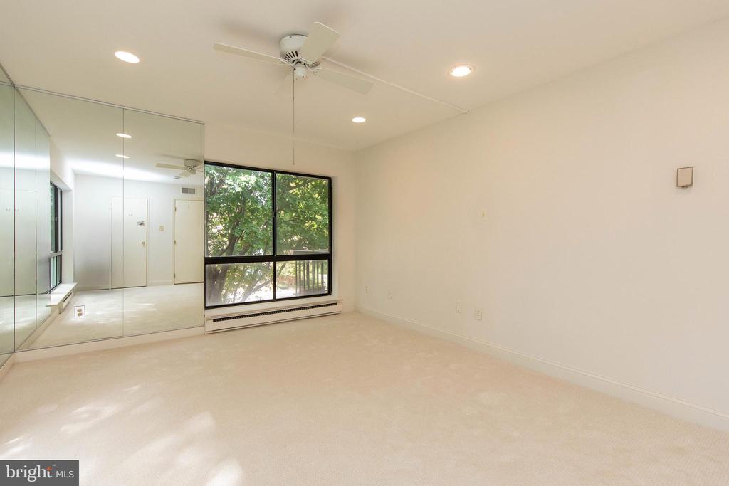 1680 Huntingdon Pike #Ph243