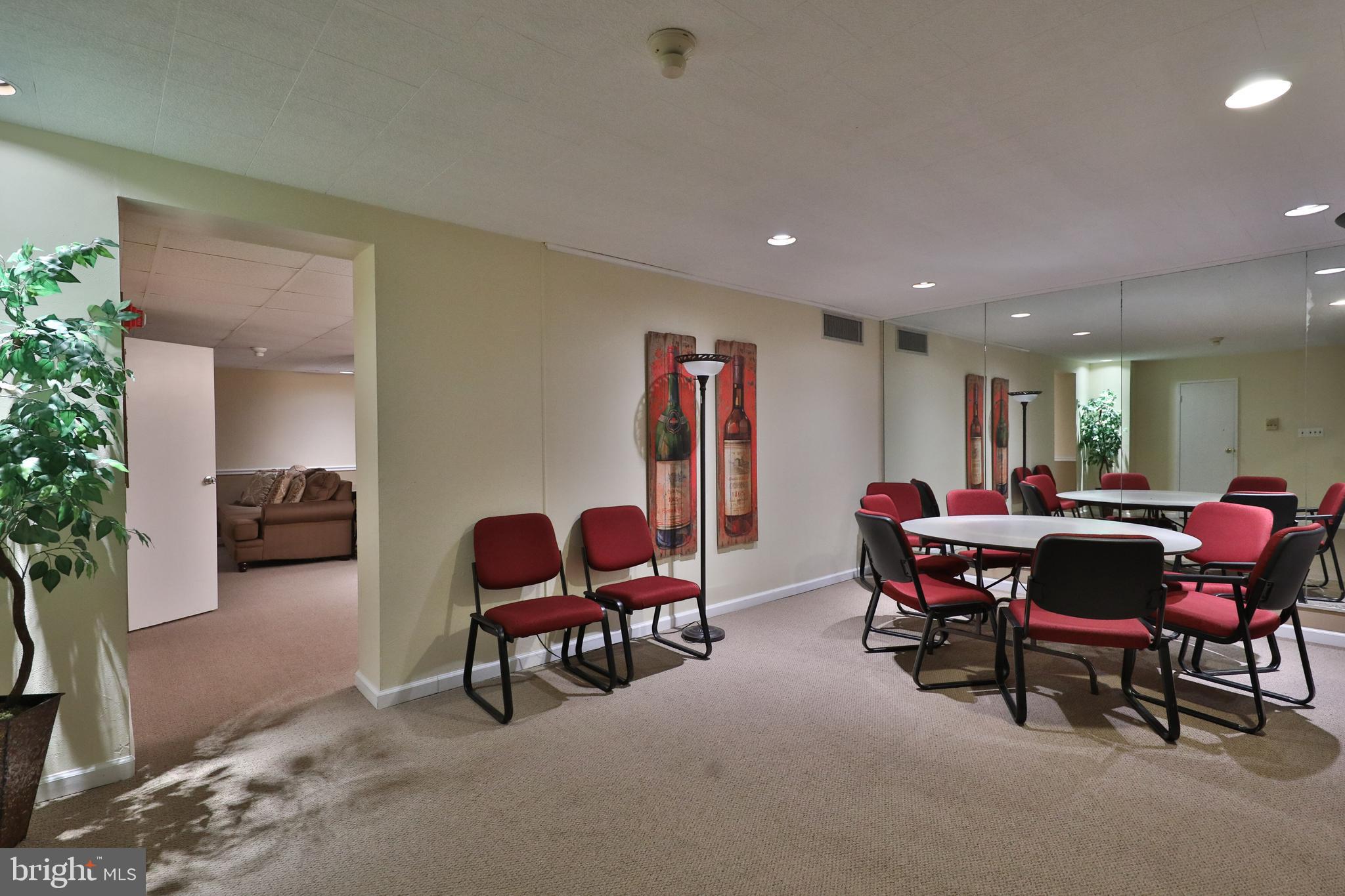 1680 Huntingdon Pike #Ph243