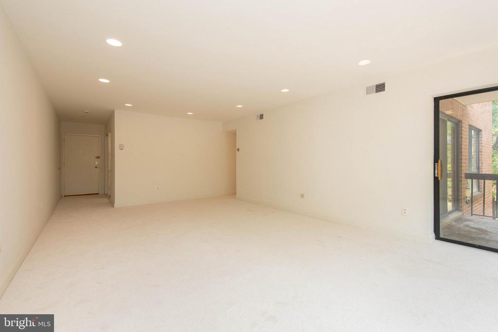 1680 Huntingdon Pike #Ph243