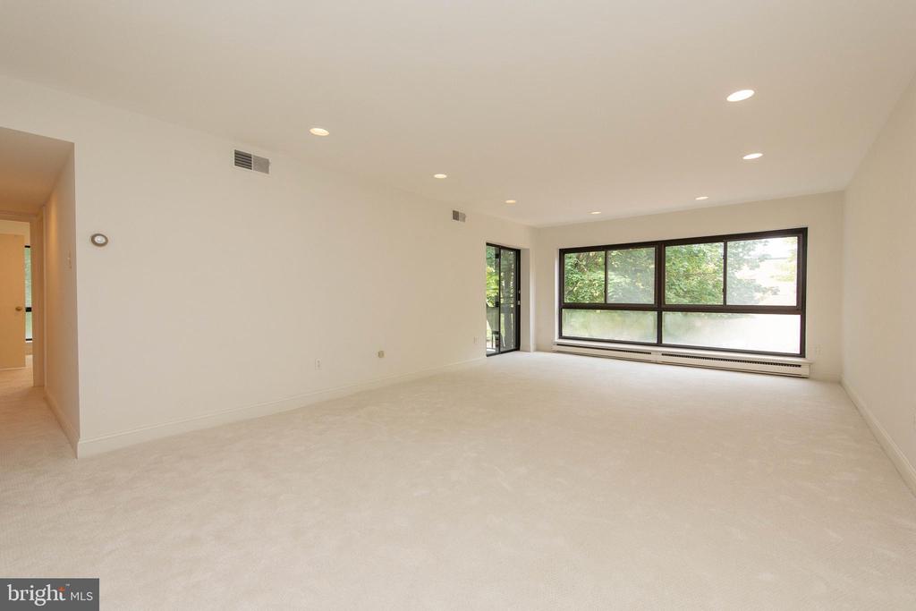 1680 Huntingdon Pike #Ph243