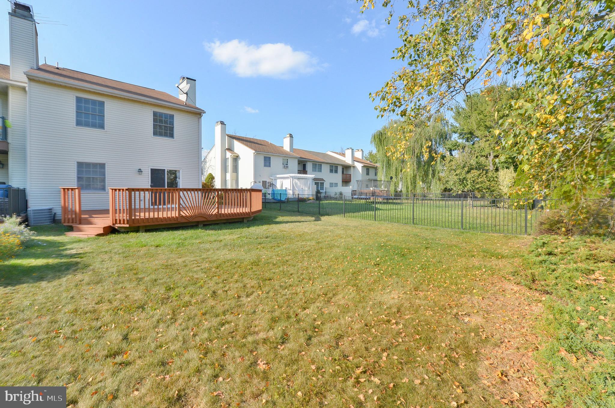 109 Damson Ln