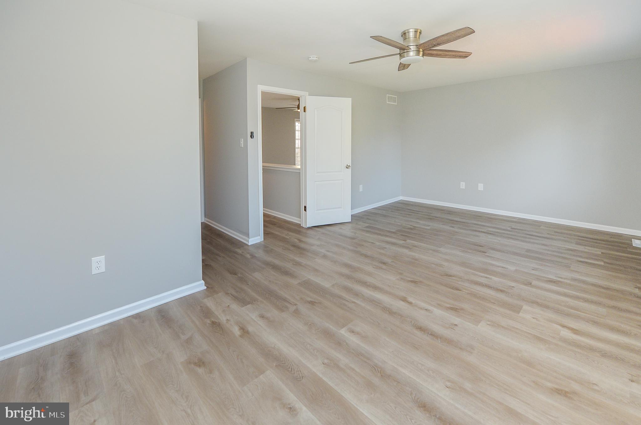109 Damson Ln
