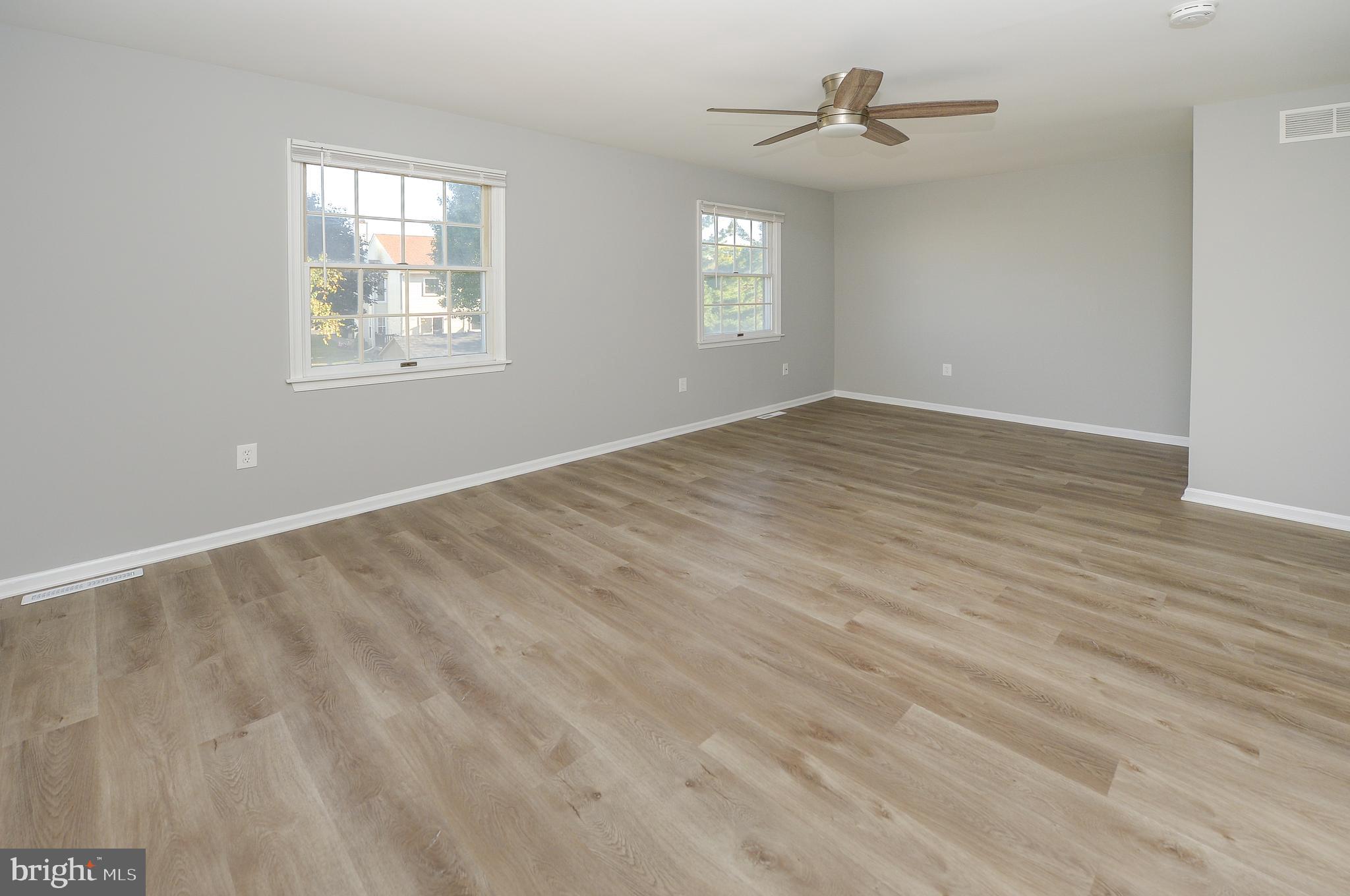 109 Damson Ln