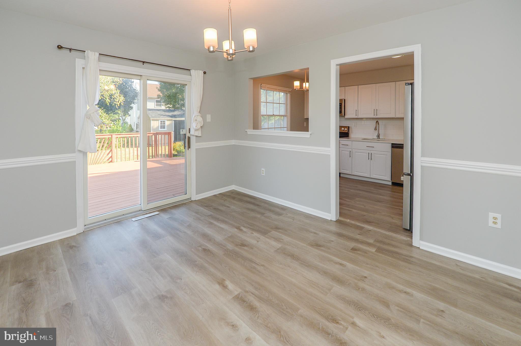 109 Damson Ln