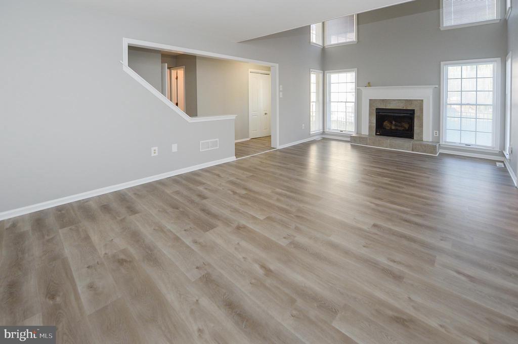 109 Damson Ln