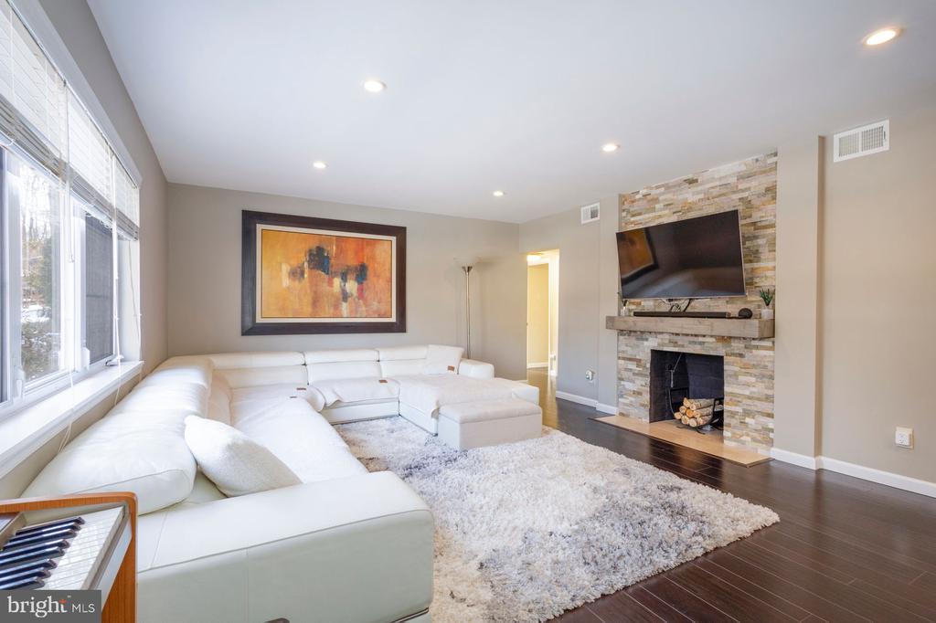 8508 Hull Drive