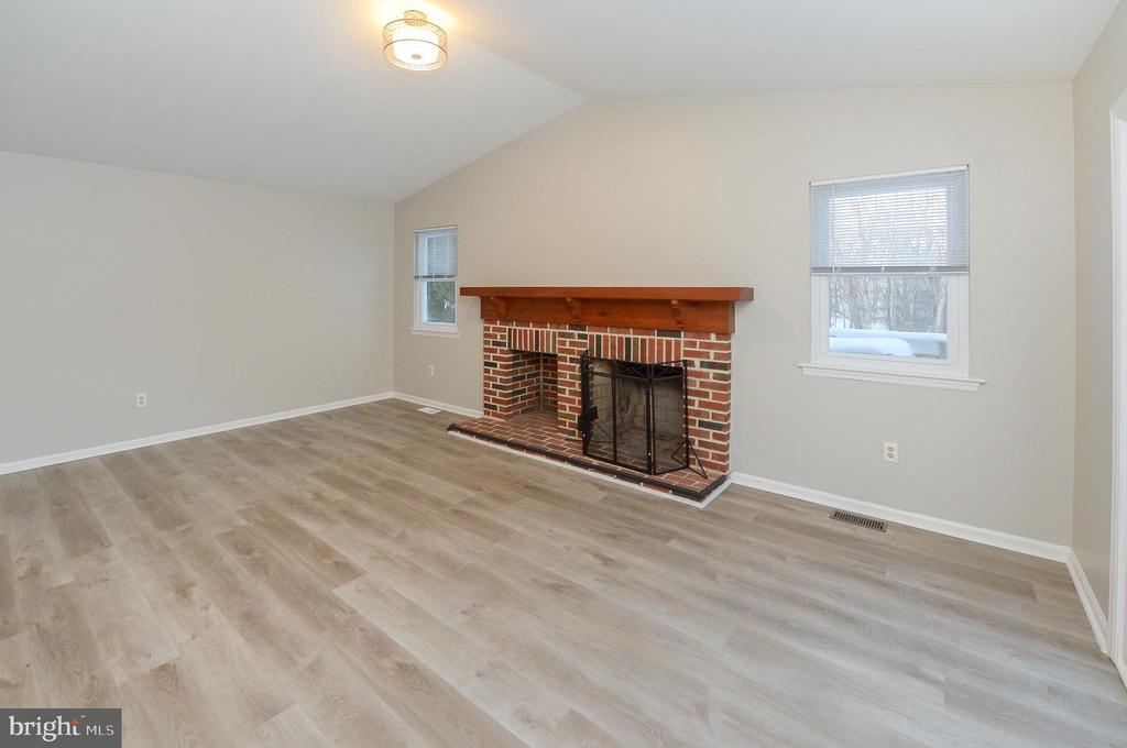 351 Huckleberry Ln