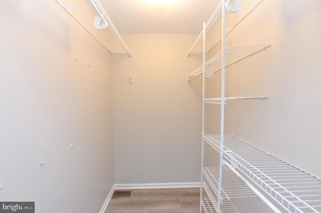 351 Huckleberry Ln