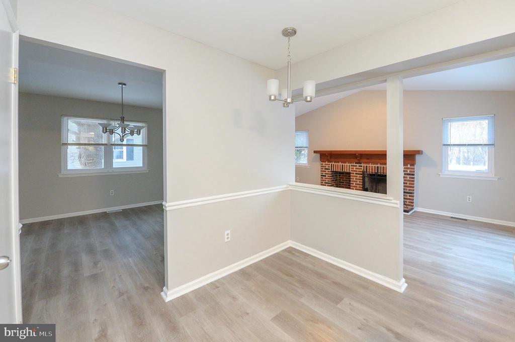 351 Huckleberry Ln