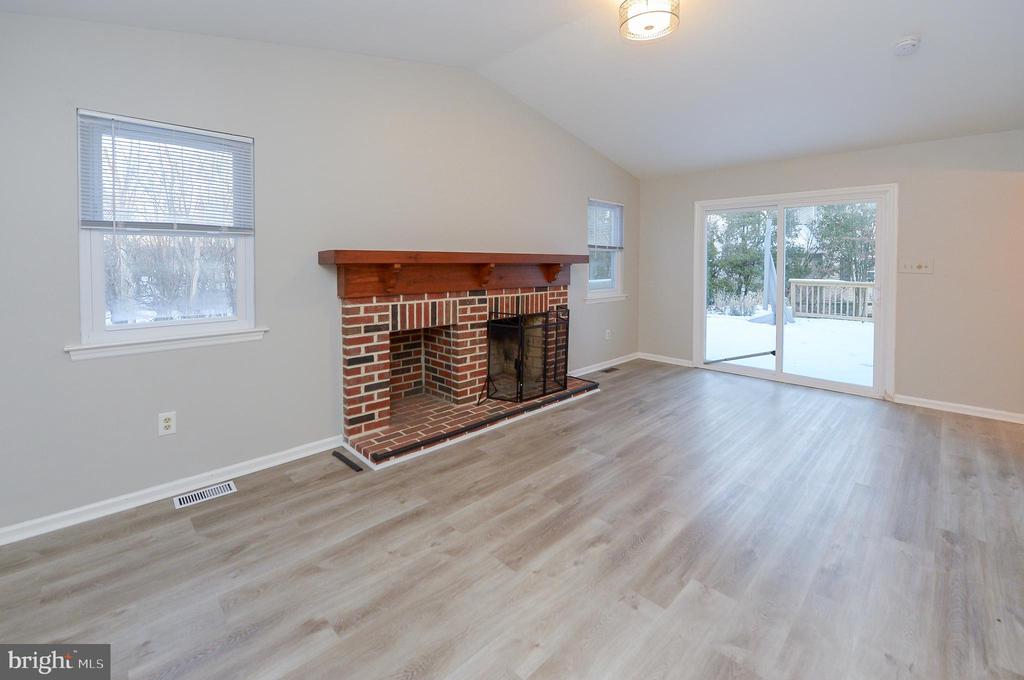 351 Huckleberry Ln