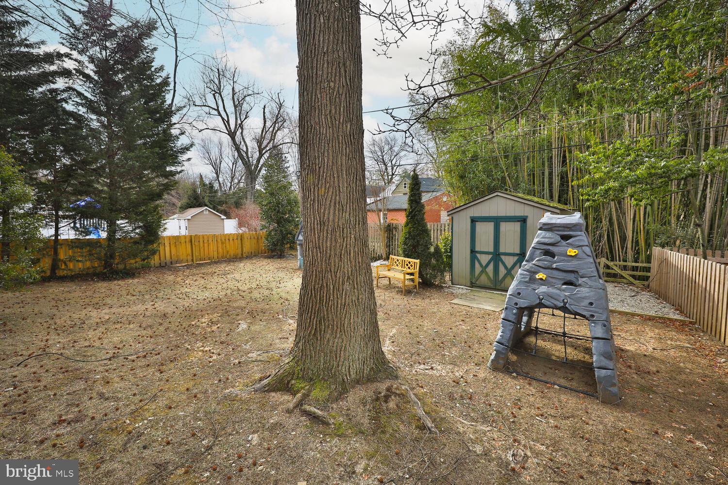 408 E Wynnewood Rd
