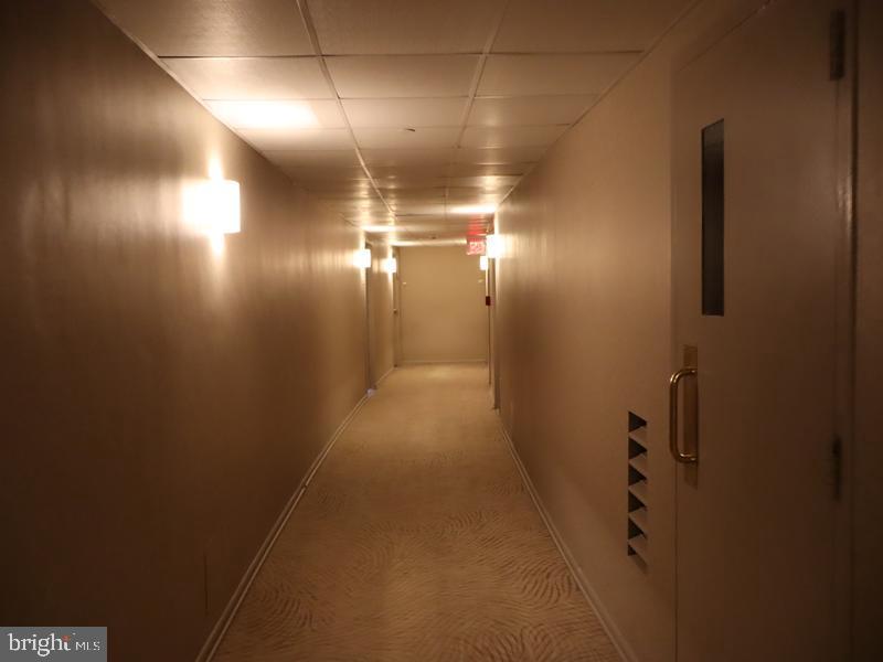 191 Presidential Blvd #R-915b