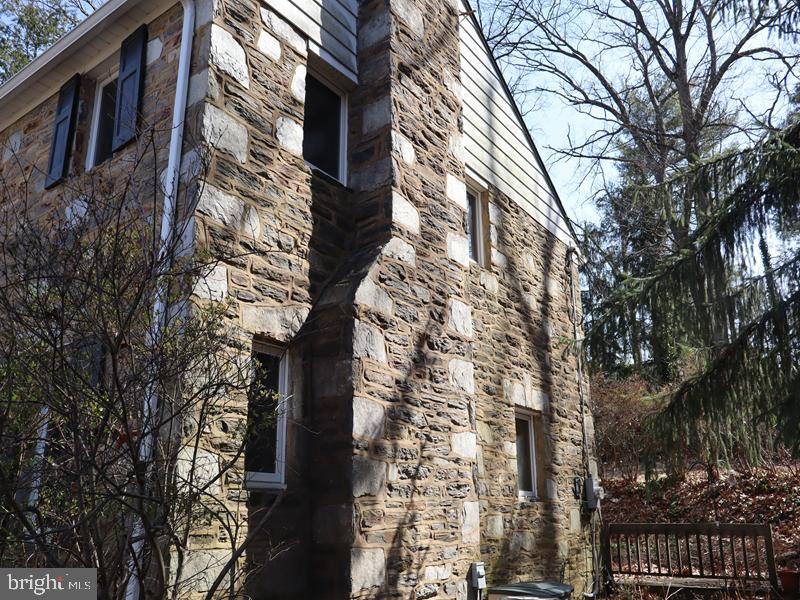 529 Waln Rd