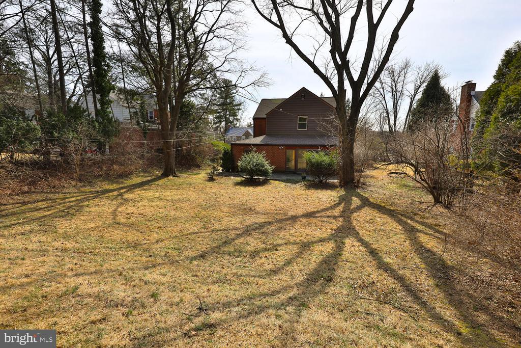 127 Kingston Rd