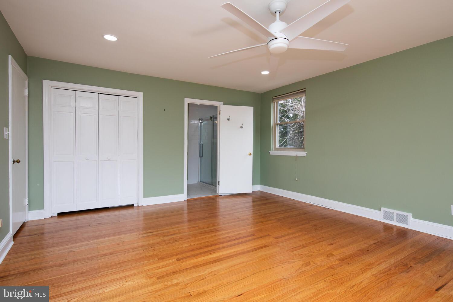 127 Kingston Rd