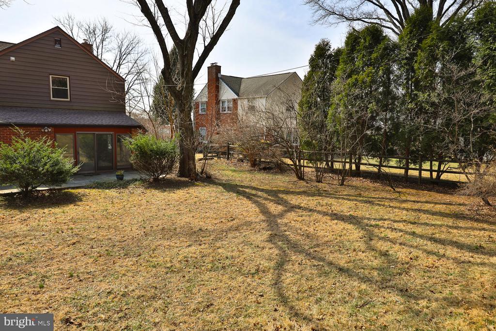 127 Kingston Rd