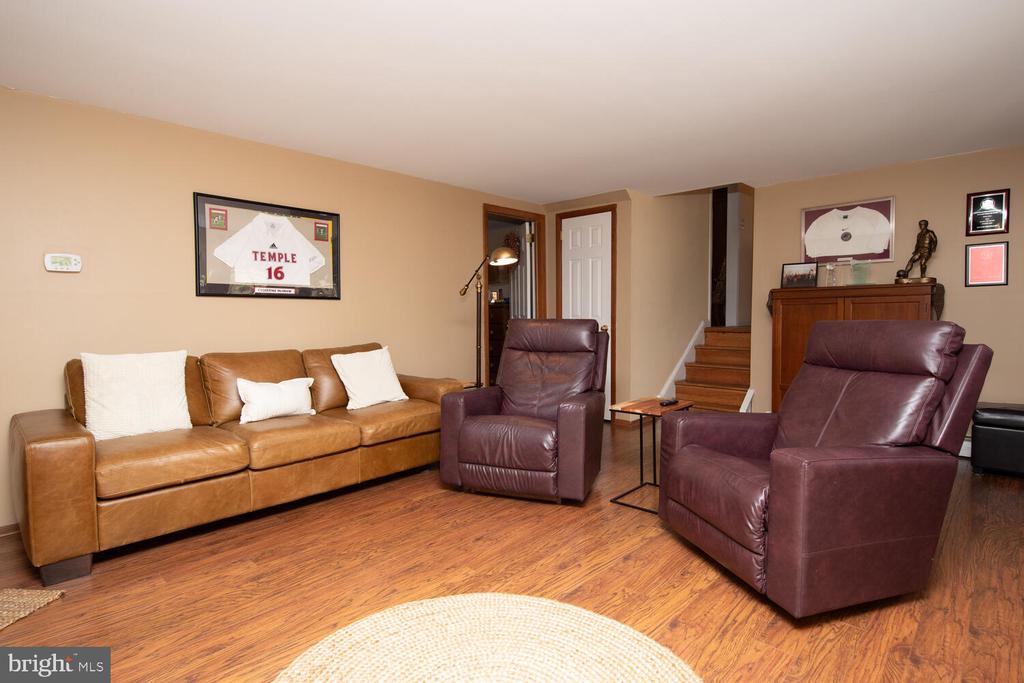 1655 Ludwell Dr