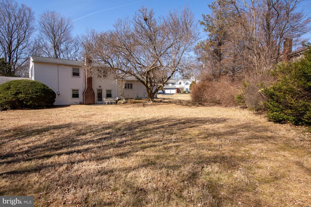 1655 Ludwell Dr