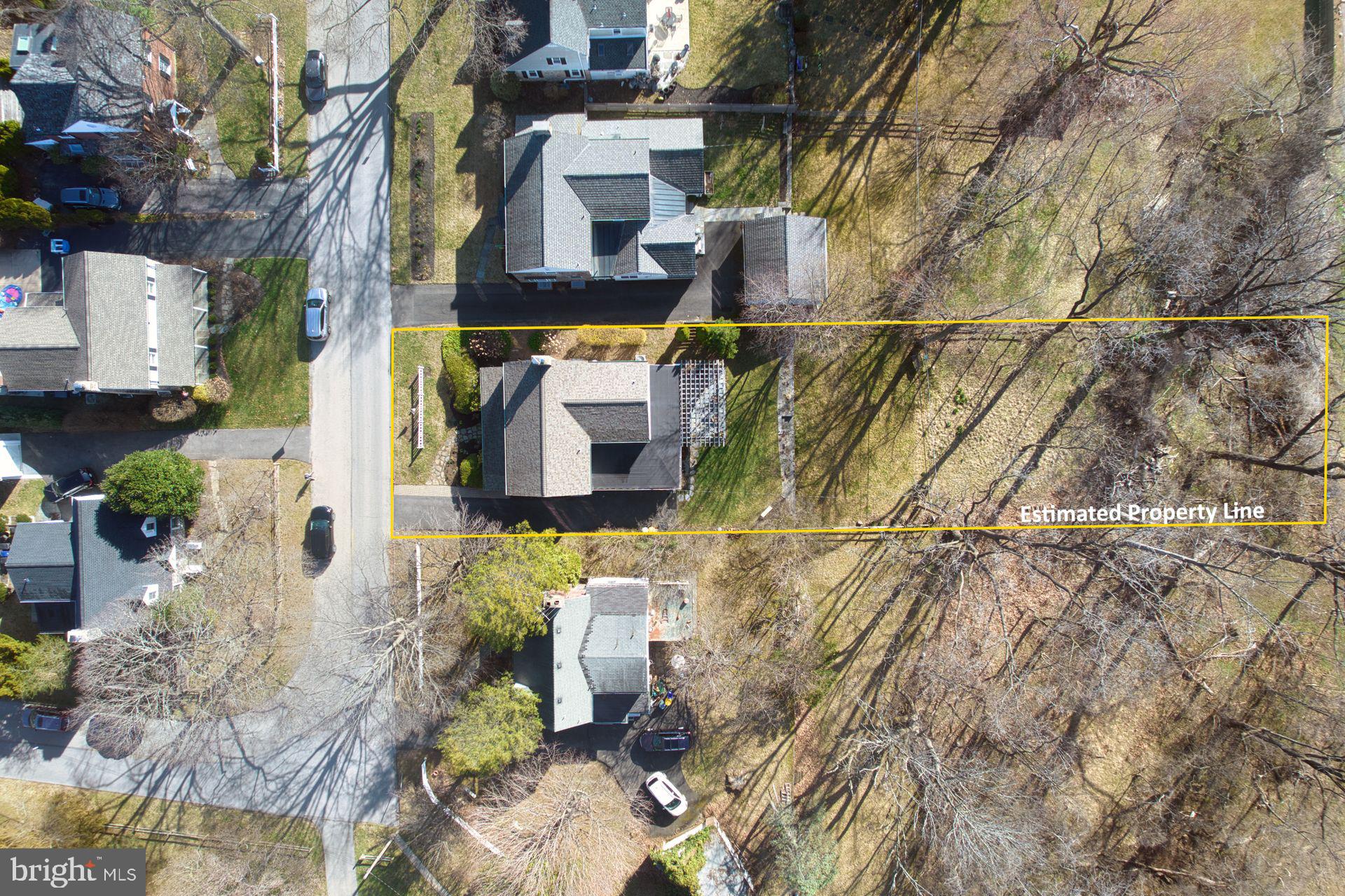 18 Rose Ln