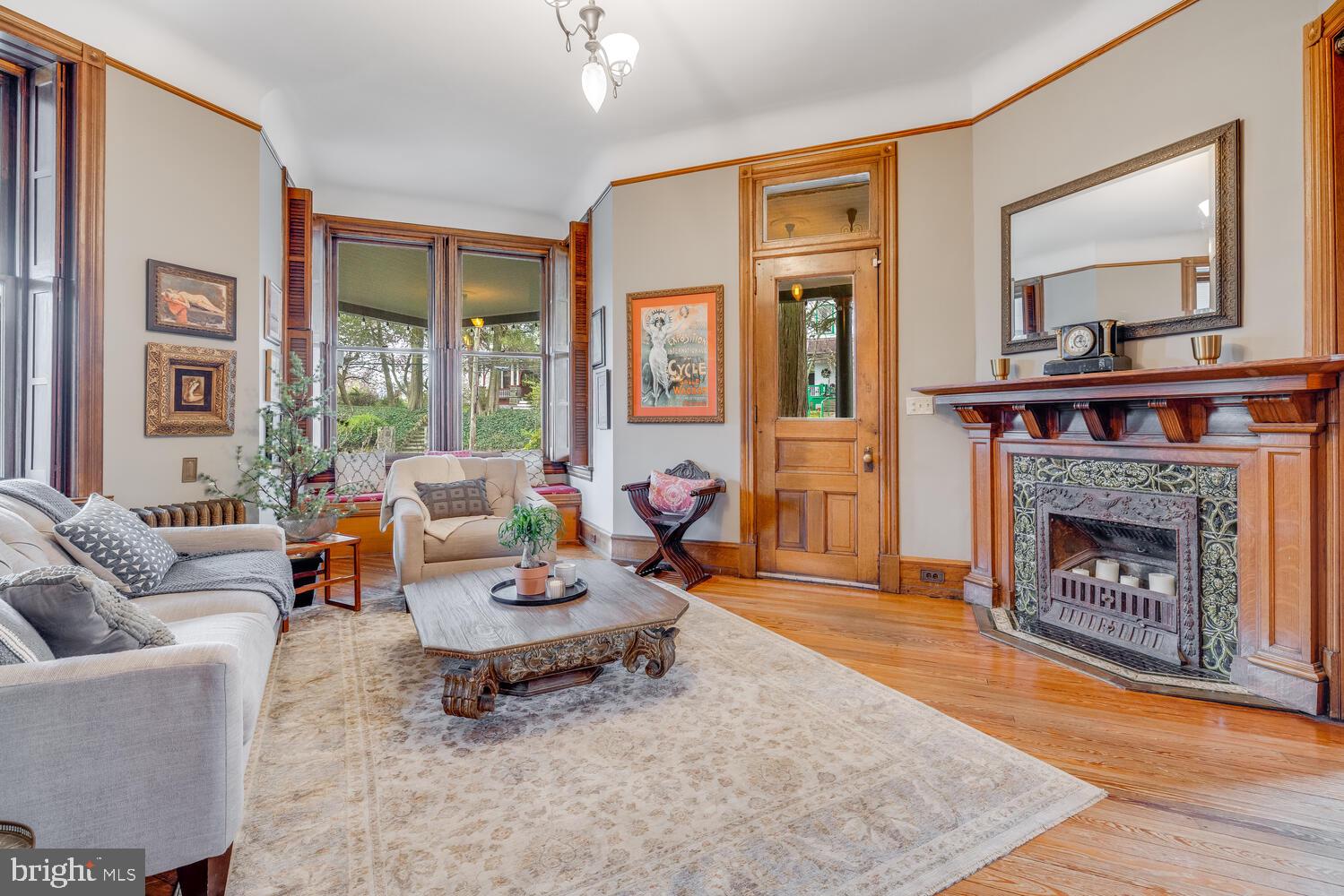 157 Fernbrook Ave