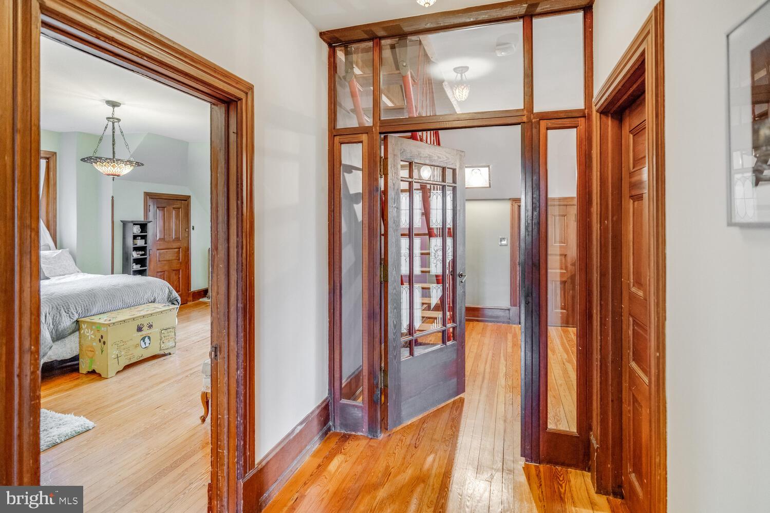 157 Fernbrook Ave