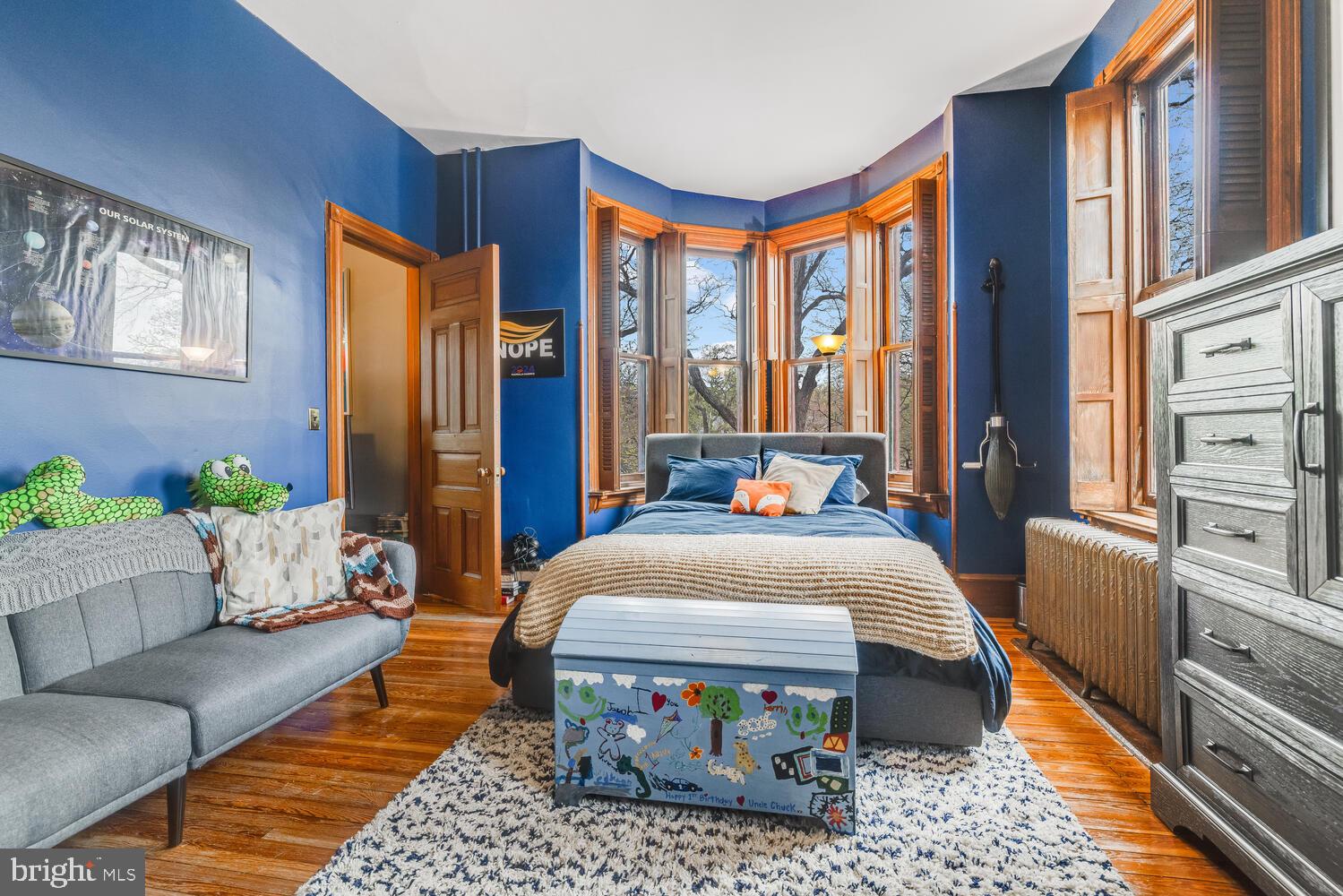 157 Fernbrook Ave
